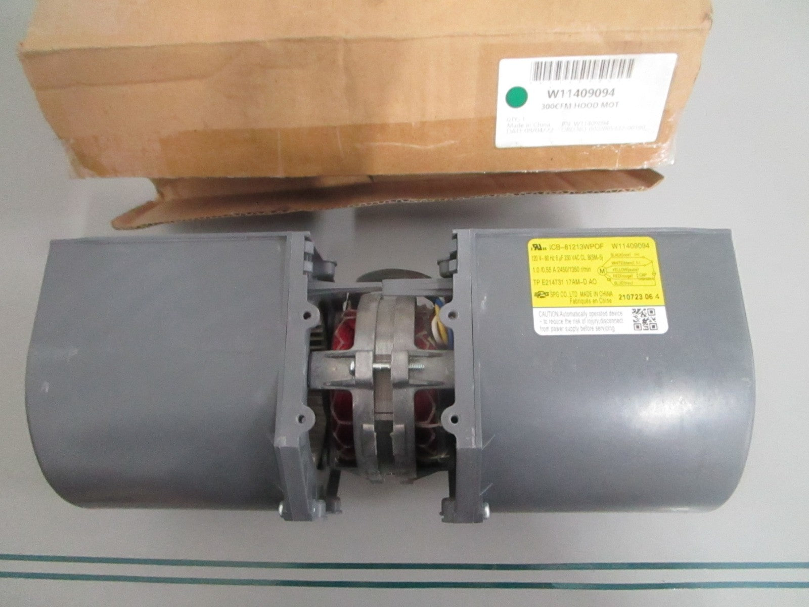 Whirlpool NEW OEM Microwave Hood Combo Vent Fan Motor W11409094 300 CFM NOS 0820