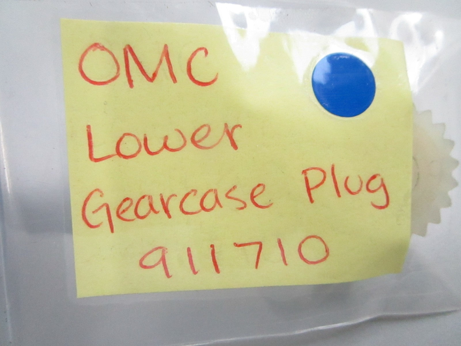 *NEW OEM* 0810 OMC Johnson Evinrude Lower Gearcase Plug 911710 0911710