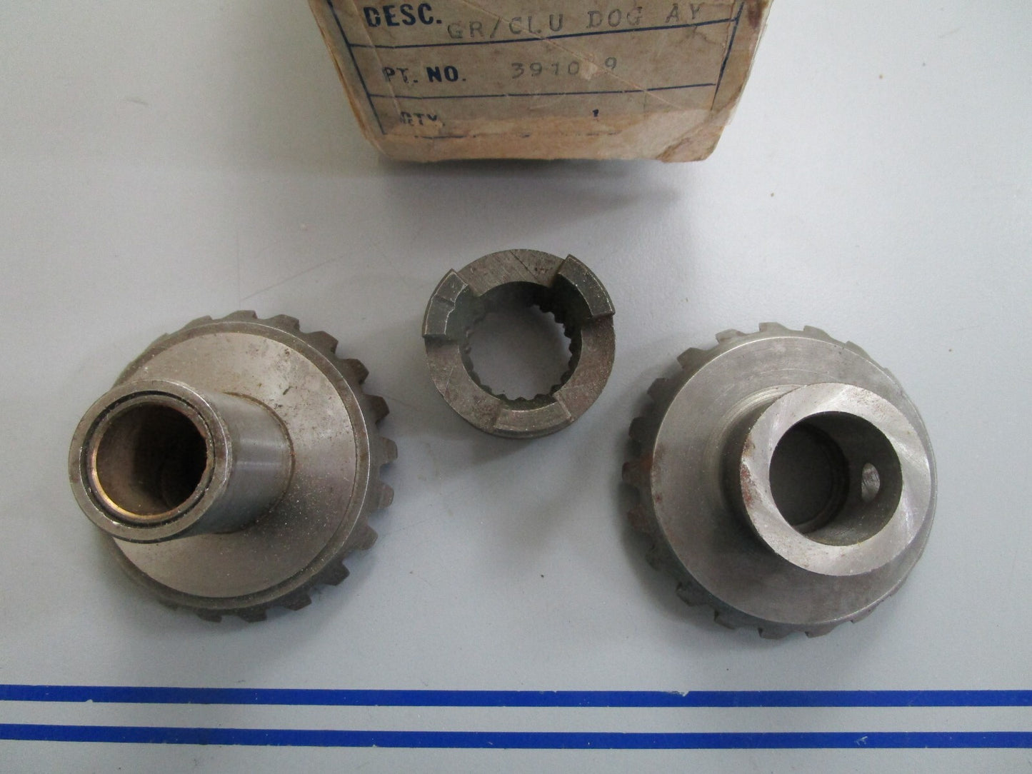 *NEW OEM* 0820 OMC Johnson Evinrude Gear & Clutch Kit 391019 0391019