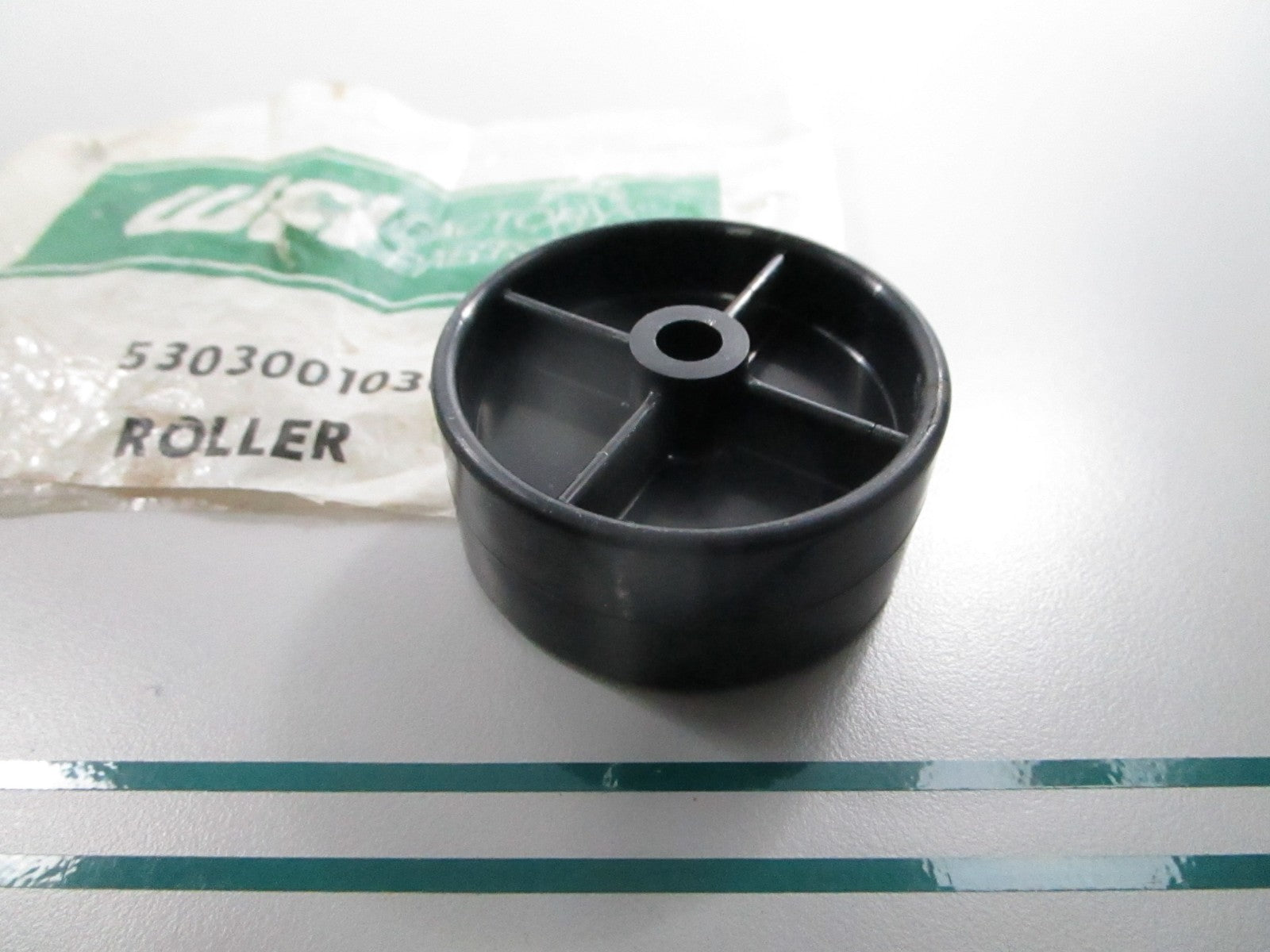 NEW 5303001030 WCI Roller 0810