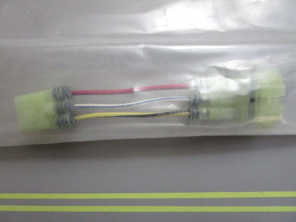 *NEW OEM* 0810 Honda 6 to 3 Harness Adapter 32198-ZY6-002AH