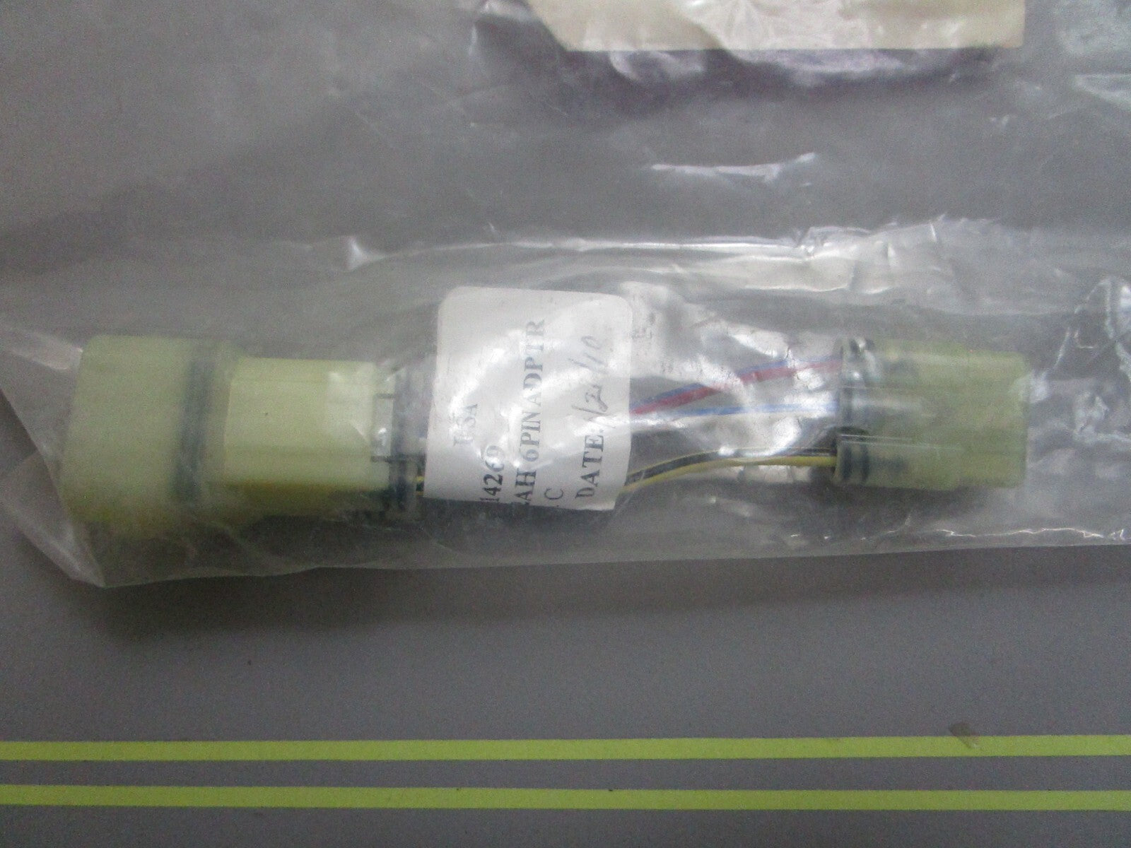 *NEW OEM* 0810 Honda 6 to 3 Pin Adapter 32197-ZY6-002AH