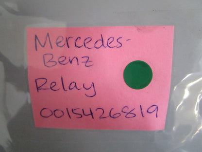 NEW OEM 0015426819 Mercedes-Benz Relay 0820