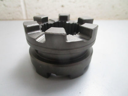 *NEW OEM* 0820 Suzuki Clutch Dog 57621-93J10