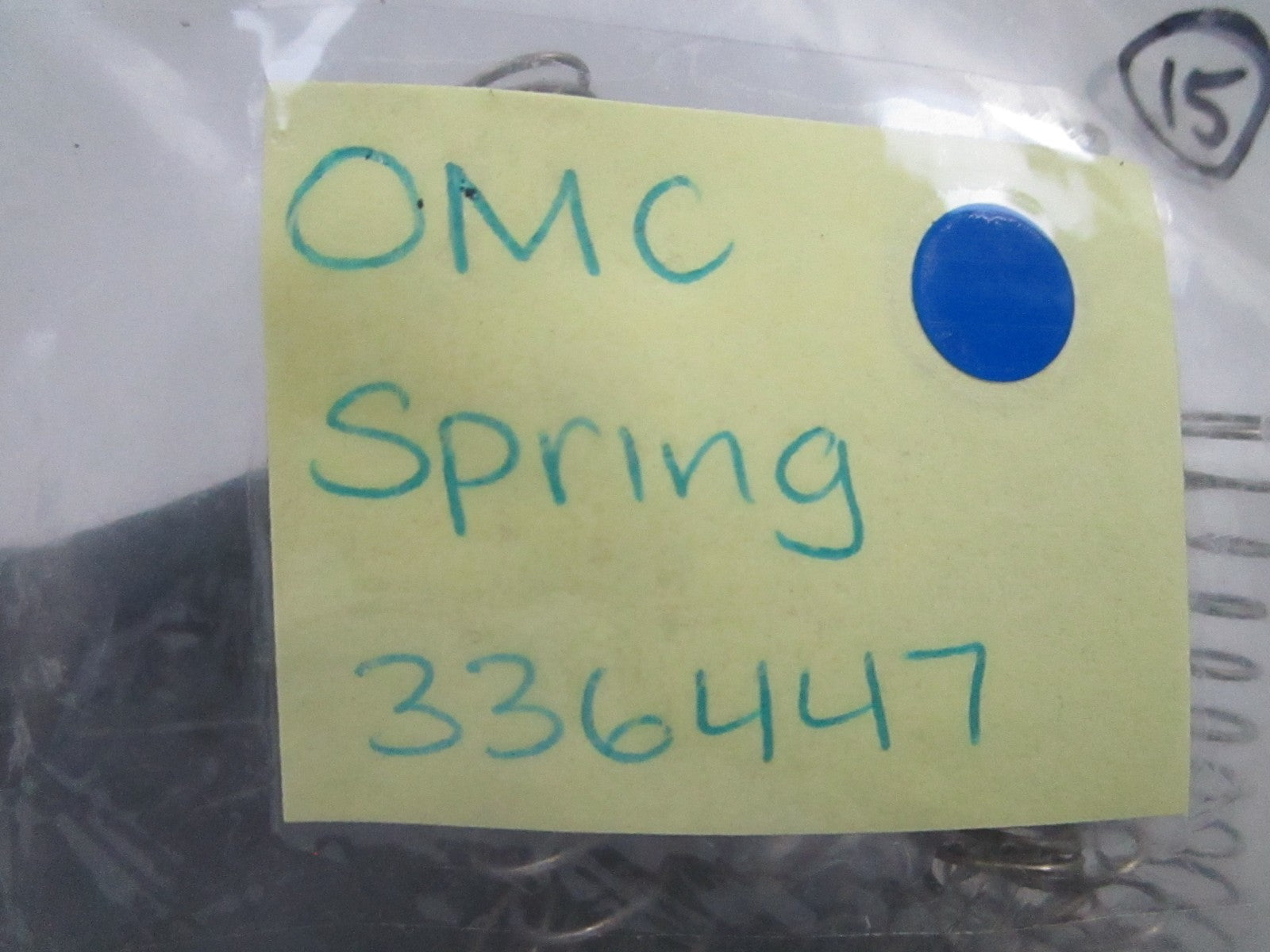 *NEW OEM* 0810 OMC Johnson Evinrude Spring 336447 0336447