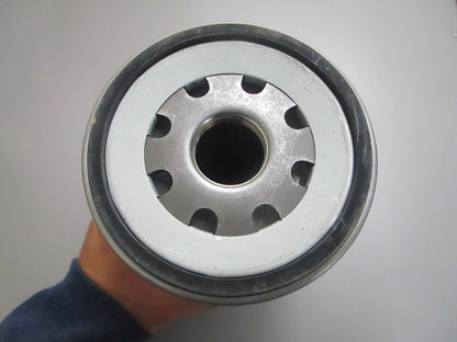 *NEW OEM* 0810 Volvo Penta Oil Filter 847741