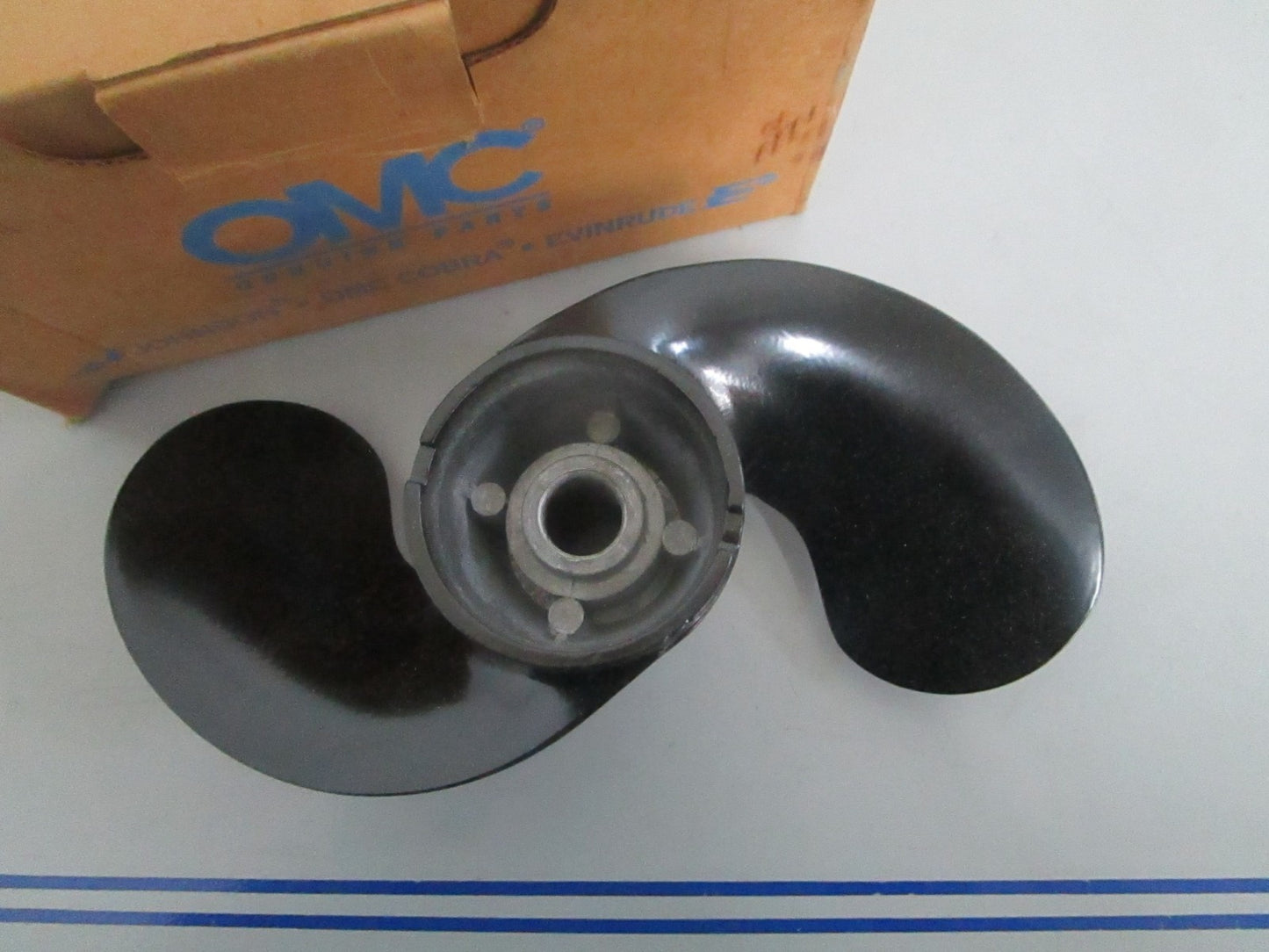 *NEW OEM* 0820 OMC Johnson Evinrude 8×7¼ Propeller 376968 0376968