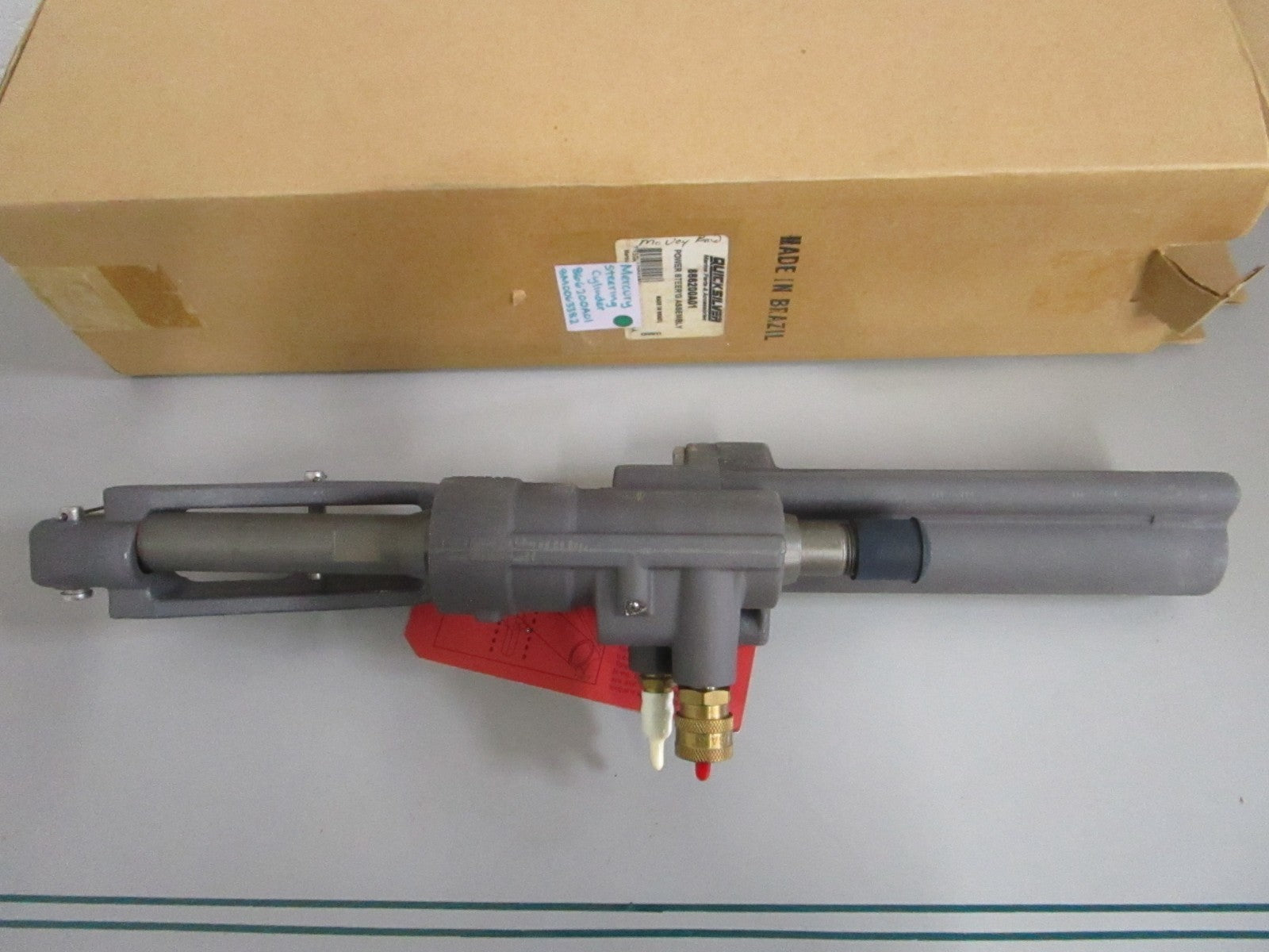 NEW OEM 866200A01 8M0063382 Mercury Quicksilver Steering Cylinder 0820