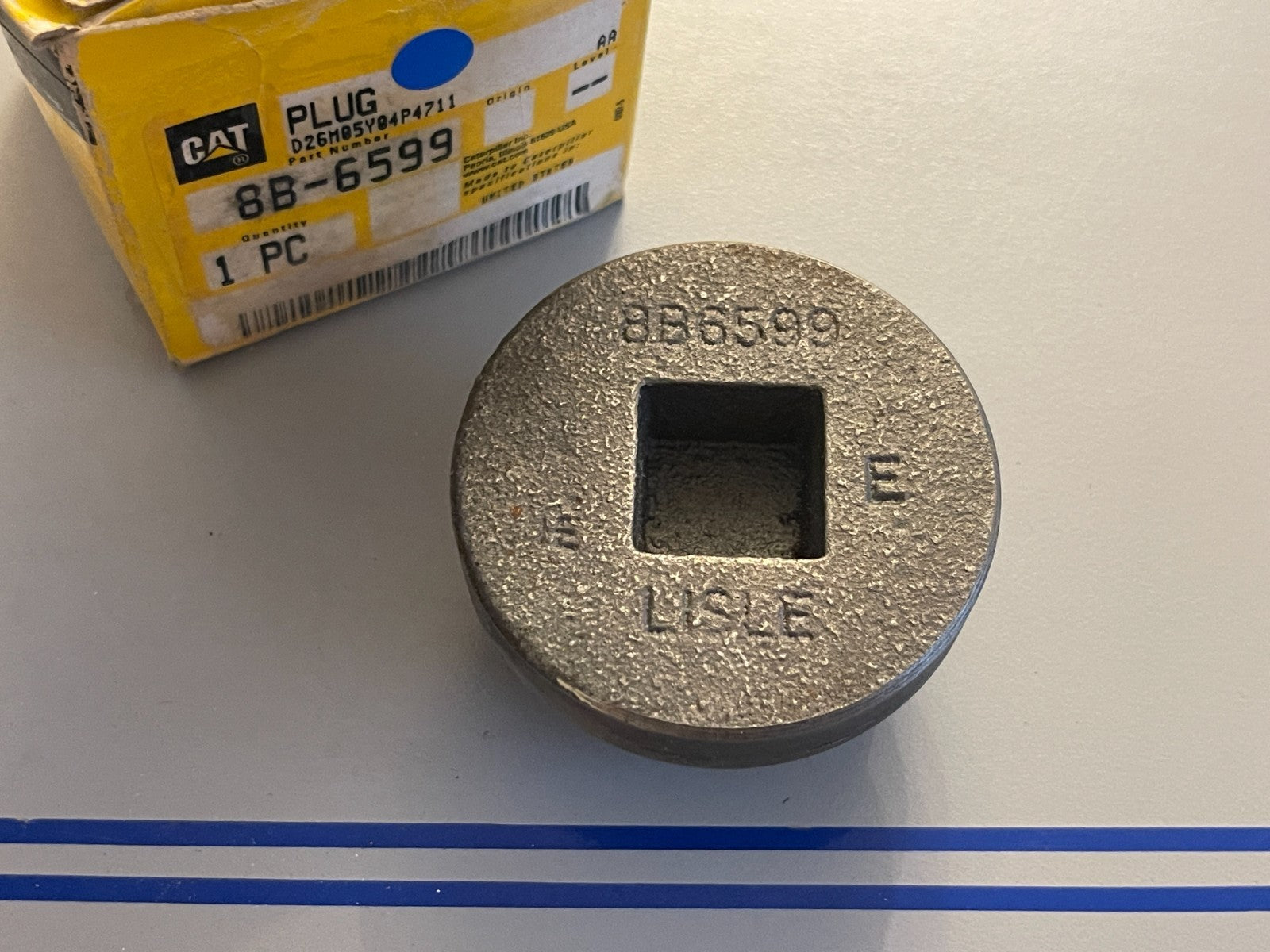 NEW OEM 8B-6599 CAT Caterpillar Magnetic Drain Plug 0720