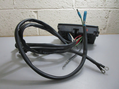 *NEW OEM* 0820 OMC Johnson Evinrude Junction Box & Cover Assy 583910 0583910