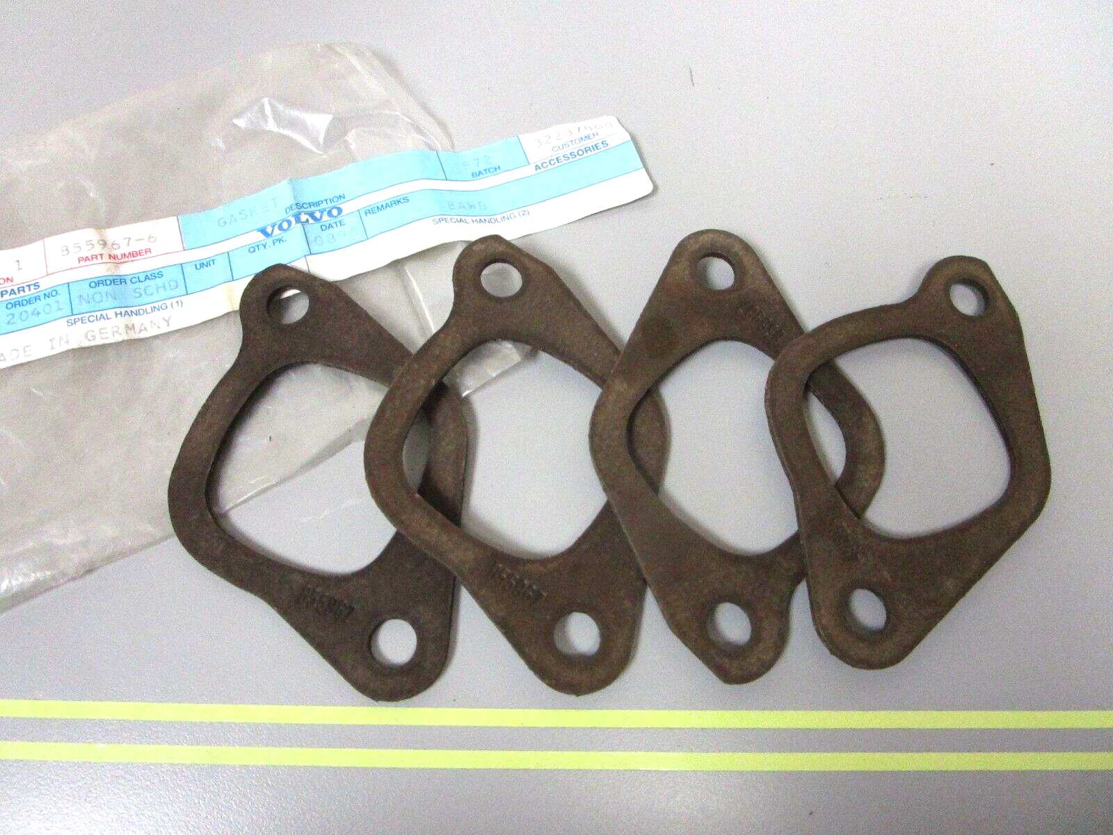 *NEW OEM* (LOT OF 4) 0750 Volvo Penta GASKET 855967