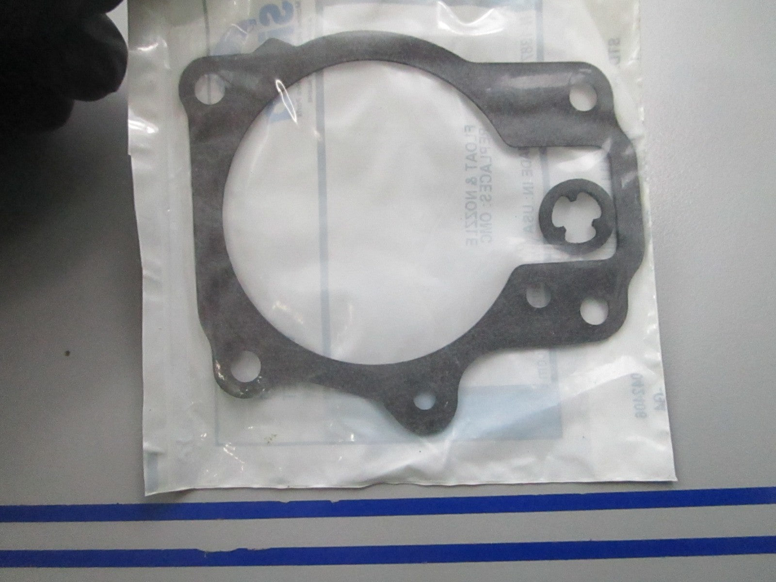 NEW Sierra 18-1241 Replaces: OMC Gasket 0810