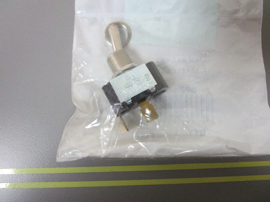 *NEW OEM* 0810 OMC Johnson Evinrude Switch 502420 0502420