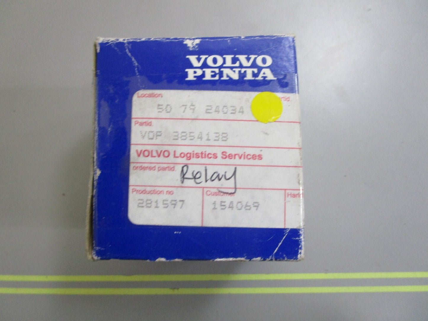 *NEW OEM* 0810 Volvo Penta Relay 3854138
