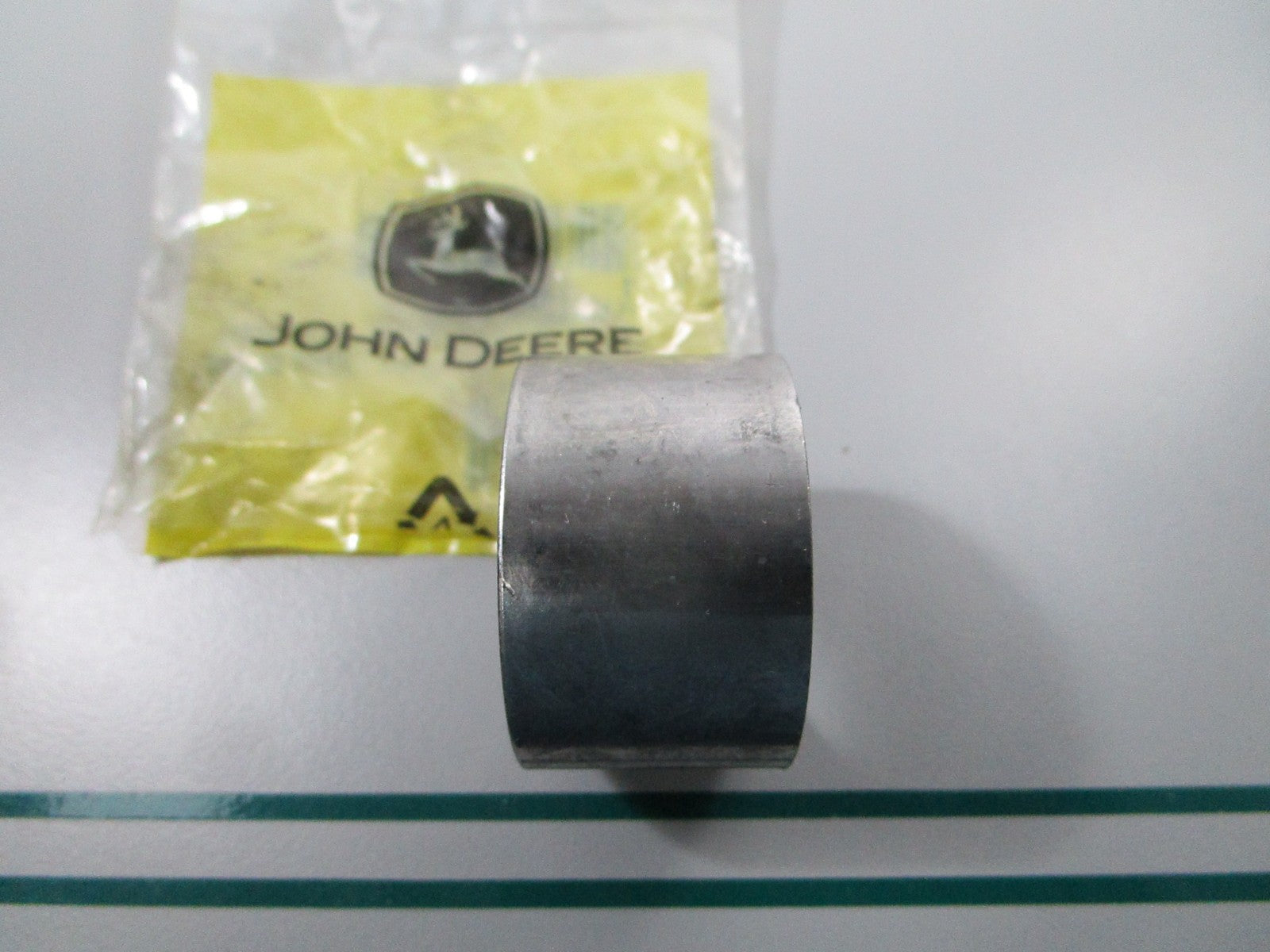NEW OEM MT897 John Deere Cylindrical Alloy Bushing 0810