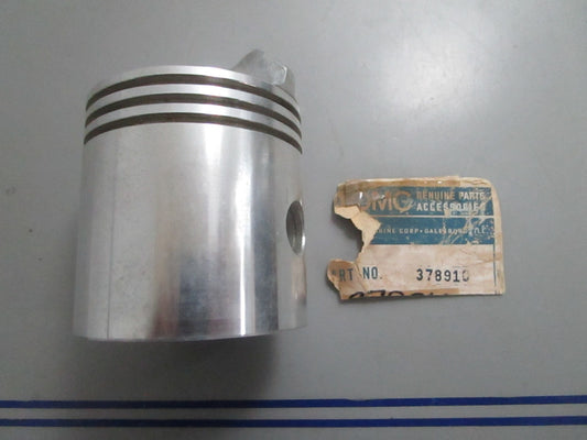 *NEW OEM* 0820 OMC Johnson Evinrude Piston 378910 0378910