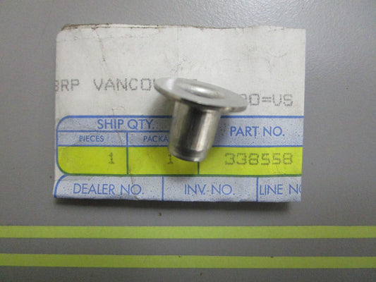 *NEW OEM* 0810 OMC Johnson Evinrude Flanged Spacer 338558 0338558