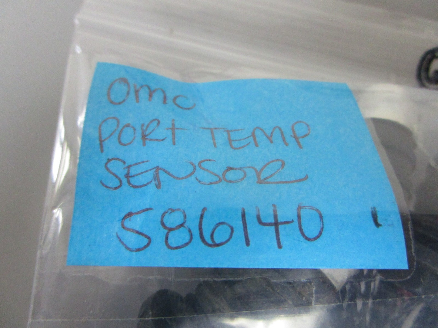 *NEW OEM* 0720 OMC Johnson Evinrude Port Temp Sensor 586140 0586140