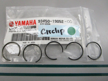 NEW OEM (LOT OF 5) 93450-19052-00 Yamaha Circlip 0810