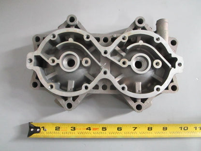 NEW OEM 312055 0312055 OMC Johnson Evinrude PORT Cylinder Head 0820