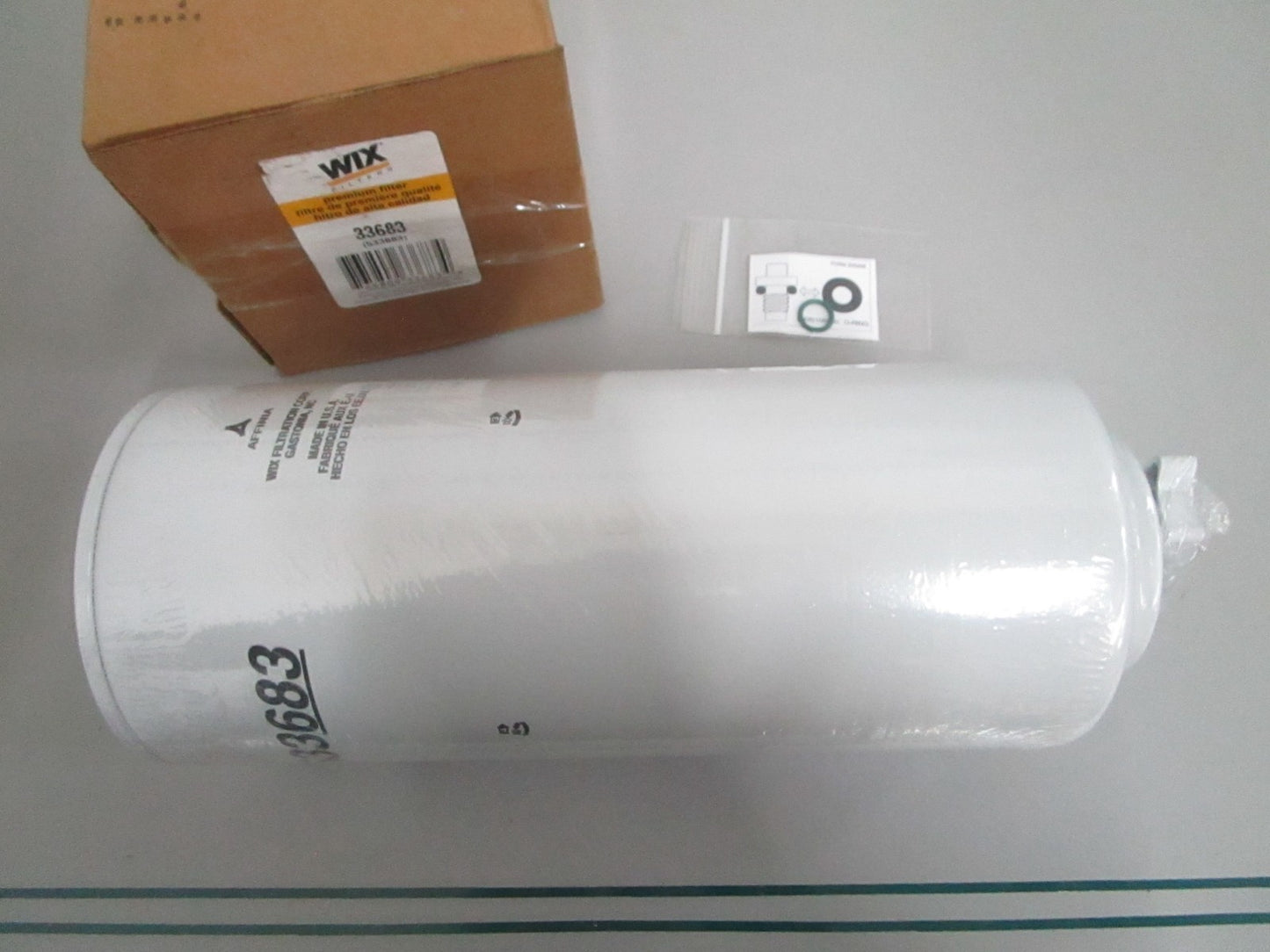 NEW OEM 33683 Wix Fuel Filter 0820
