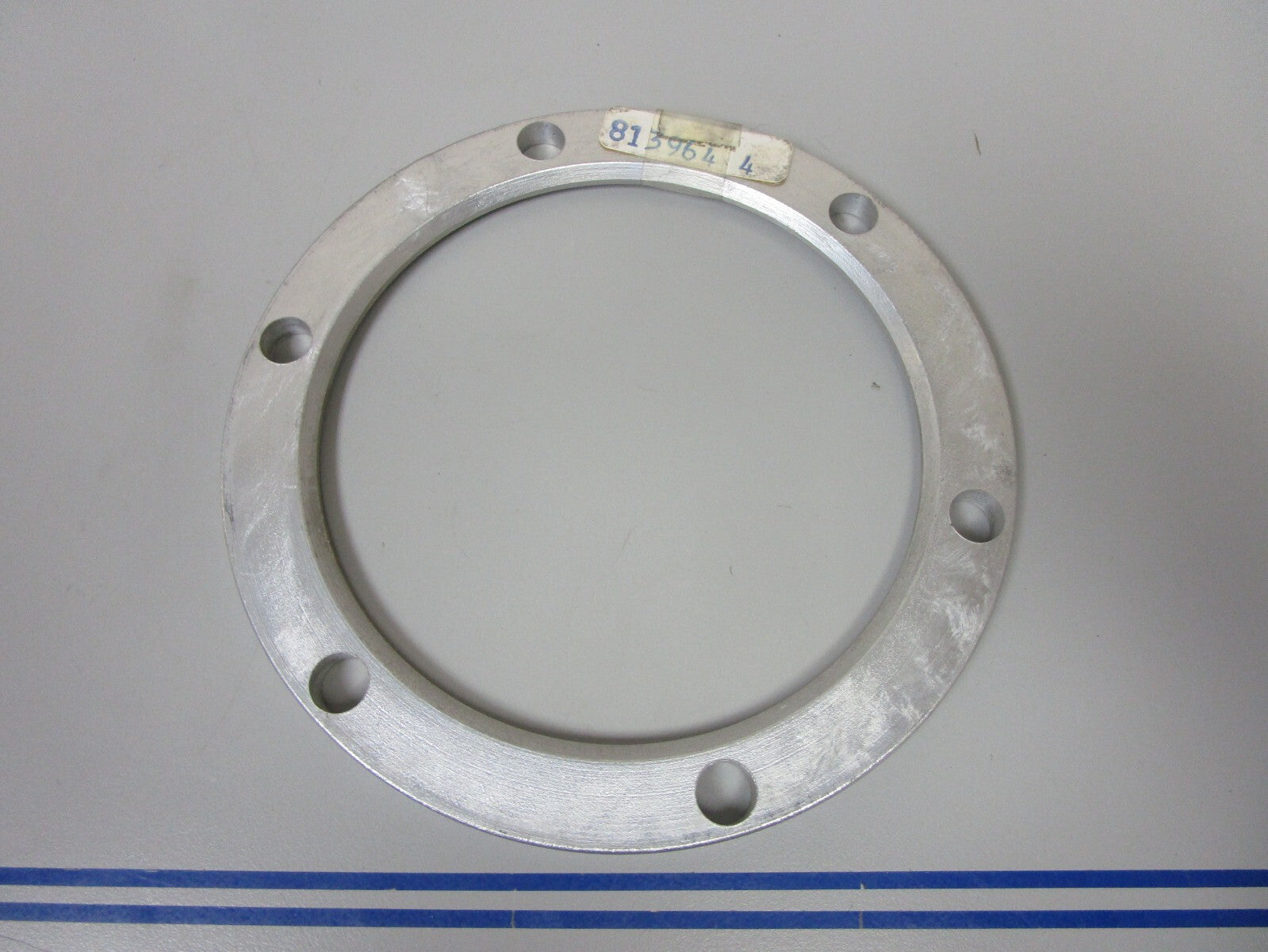 *NEW OEM* 0720 Volvo Spacer Ring 813964