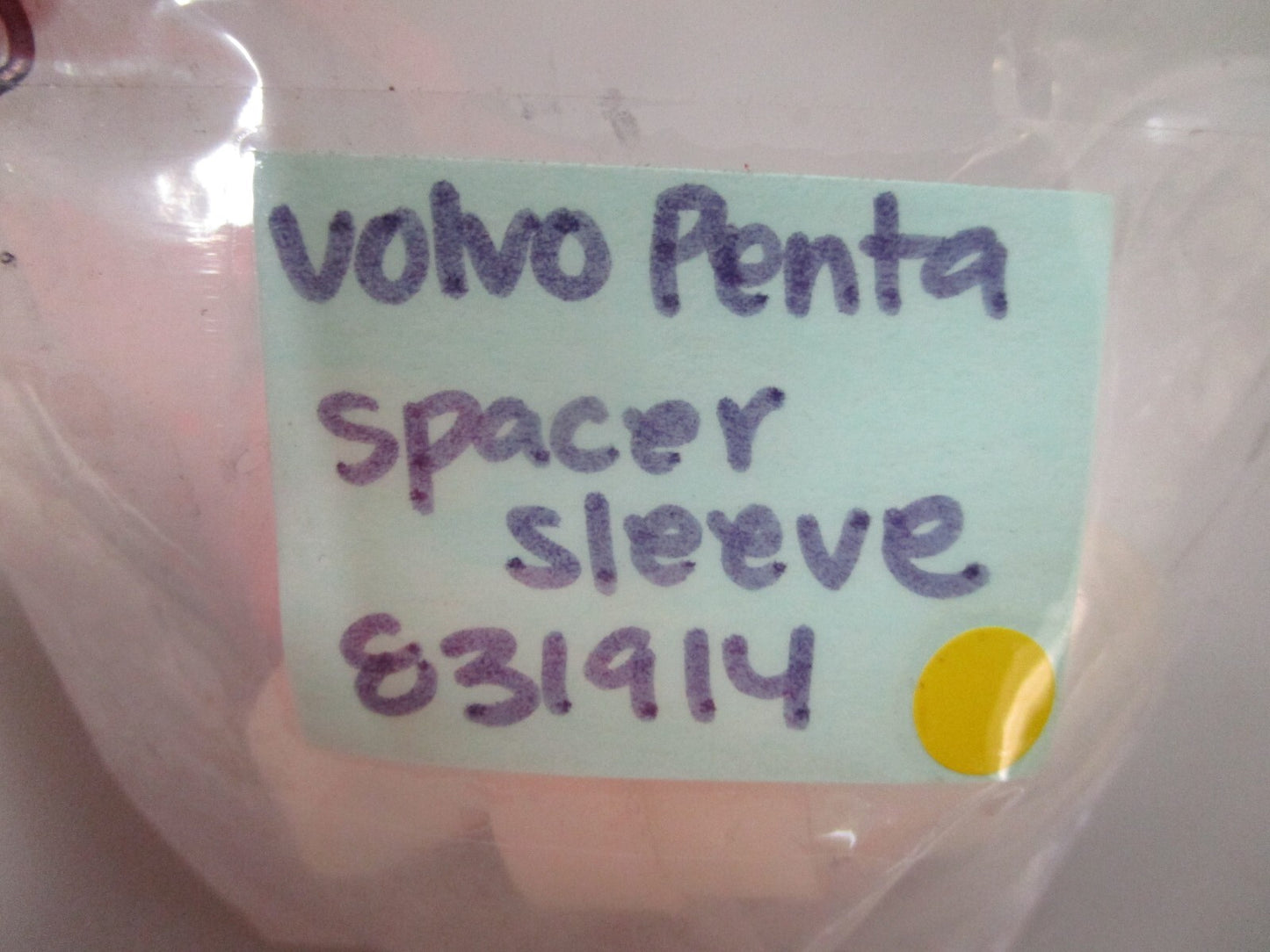 *NEW OEM* 0810 Volvo Penta Spacer Sleeve 831914