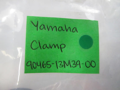 NEW OEM (LOT OF 5) 90465-13M39-00 Yamaha Clamp 0810