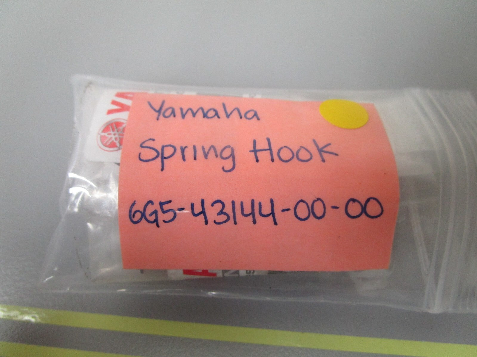 *NEW OEM* 0750 Yamaha SPRING HOOK 6G5-43144-00-00