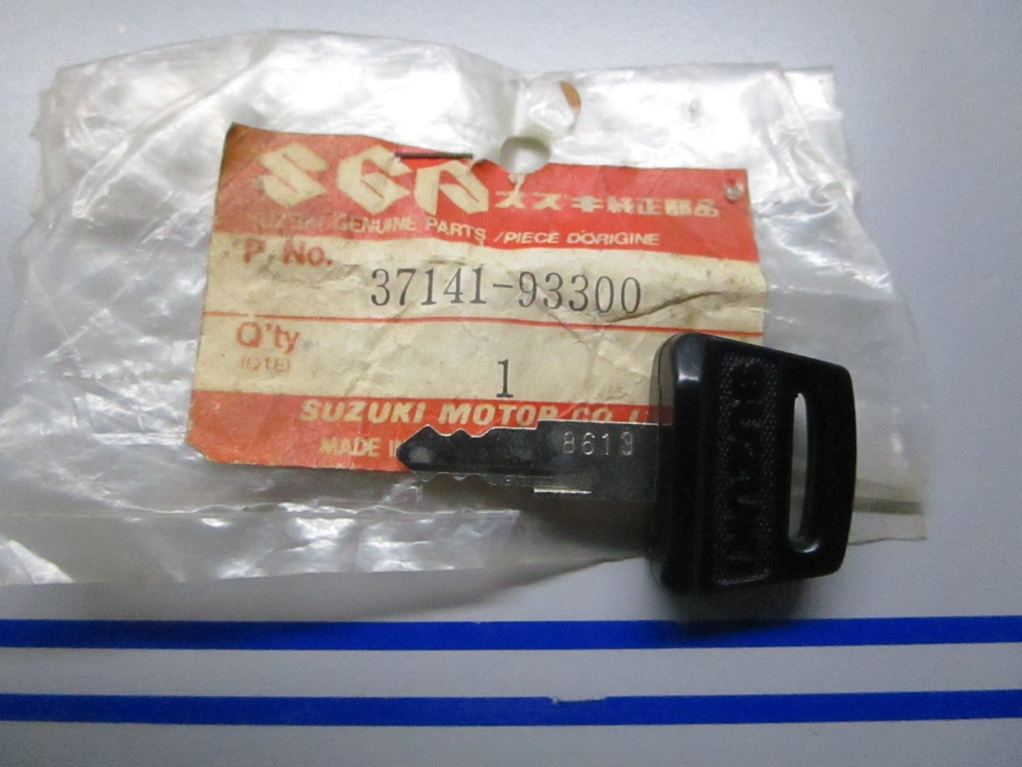 *NEW OEM* 0810 Suzuki (8511) Ignition Key 37141-93300