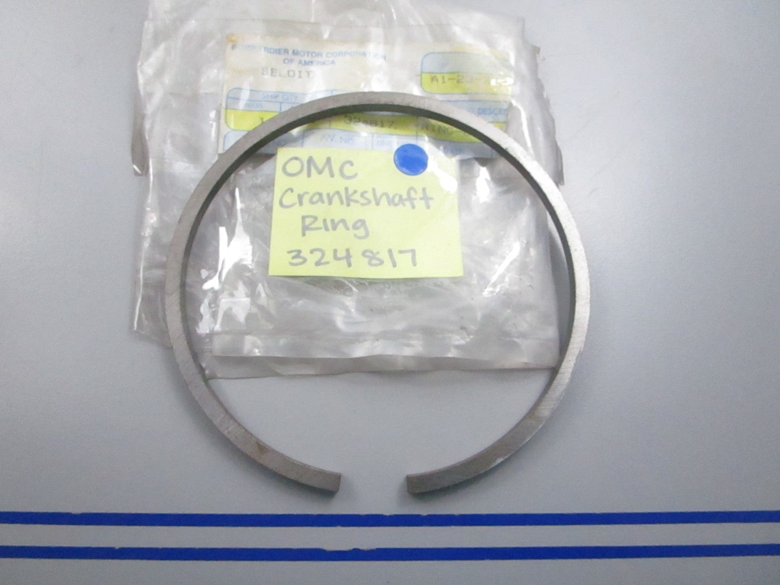 NEW OEM 324817 0324817 OMC Johnson Evinrude Crankshaft Ring 0810