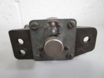NEW OEM 0008302984 Mercedes-Benz Bosch Heater Control Valve 0820