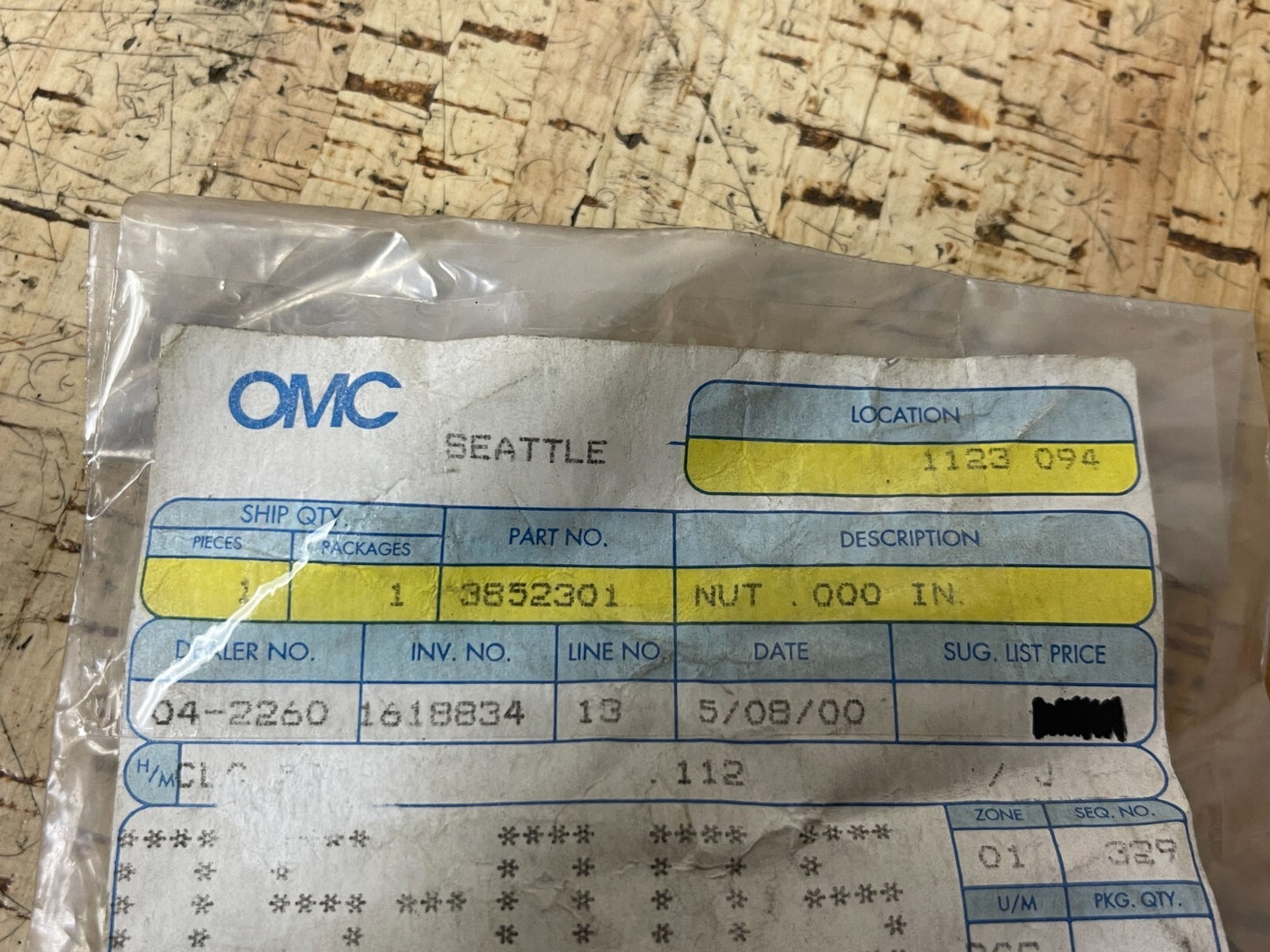 *NEW OEM* 0810 OMC Johnson Evinrude .000" Nut 3852301