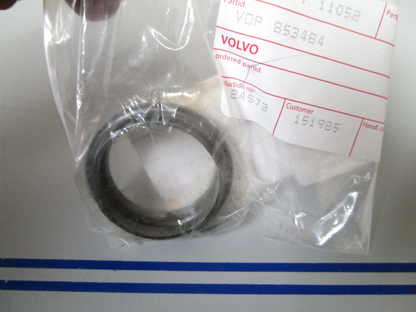 *NEW OEM* 0810 Volvo Penta Sleeve 853484