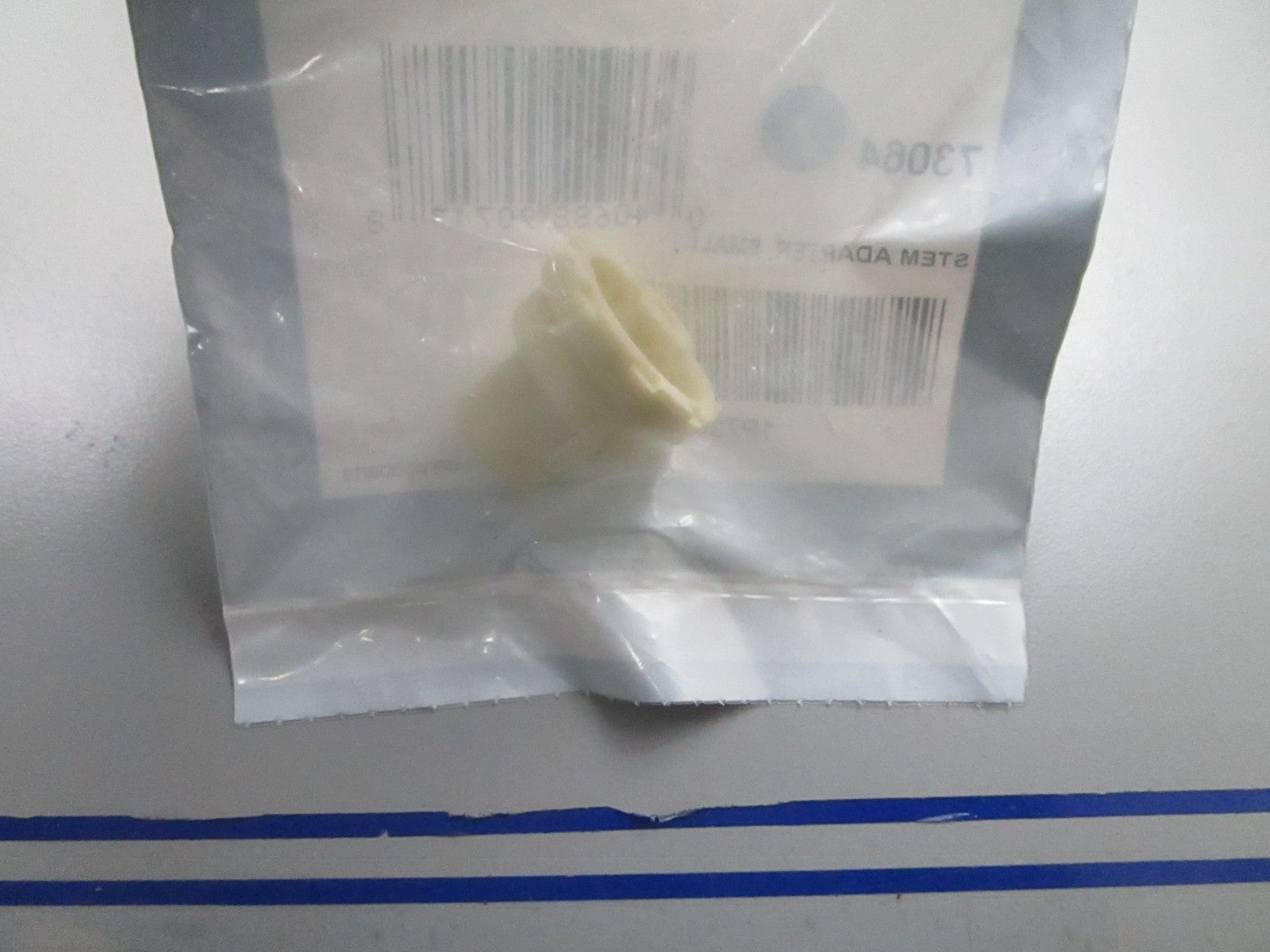 *NEW OEM* 0810 Kohler Small Stem Adapter 73064