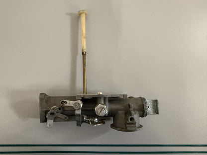 NEW OEM 390161 Briggs & Stratton Carburetor 0820