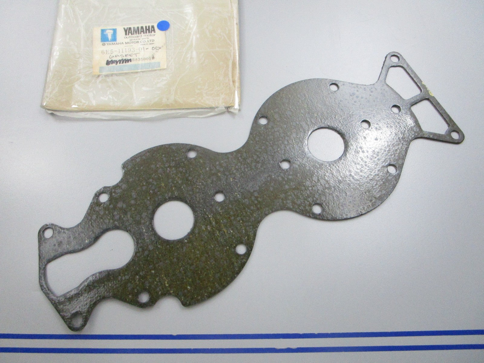 NEW OEM 6E5-11193-01-00 Yamaha Gasket 0810