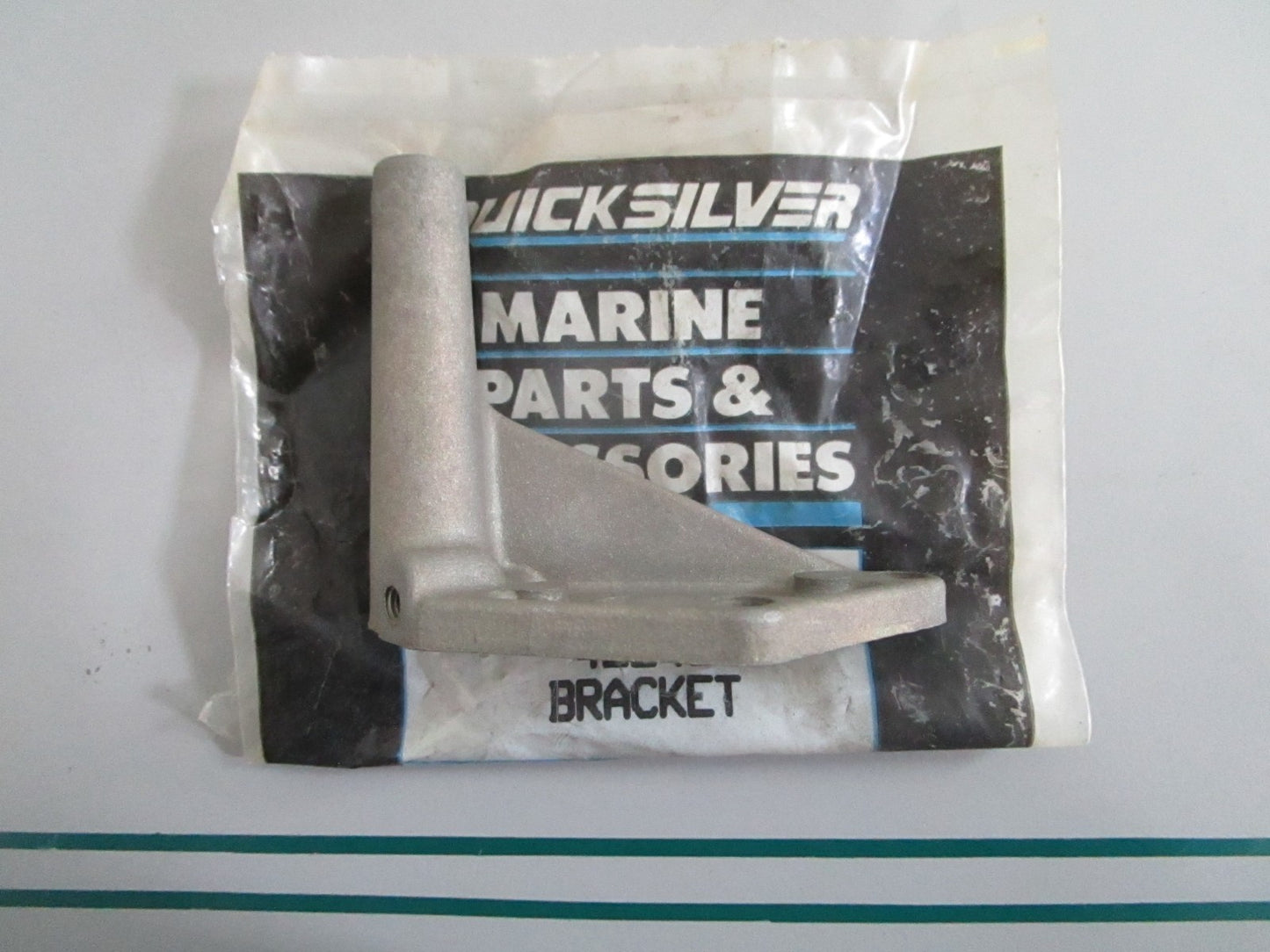NEW OEM 42248 Mercury Quicksilver Bracket 0820