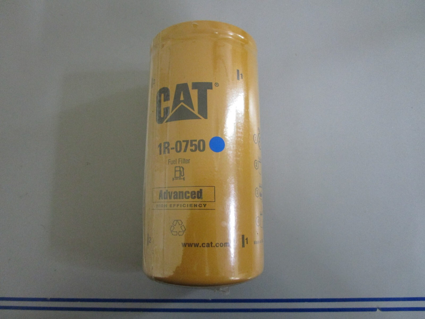 *NEW OEM* 0820 CAT Fuel Filter 1R-0750