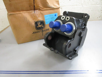 *NEW OEM* 0820 John Deere Brake Valve SJ28992
