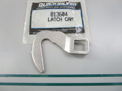 NEW OEM 813604 Mercury Quicksilver Cam Latch 0810