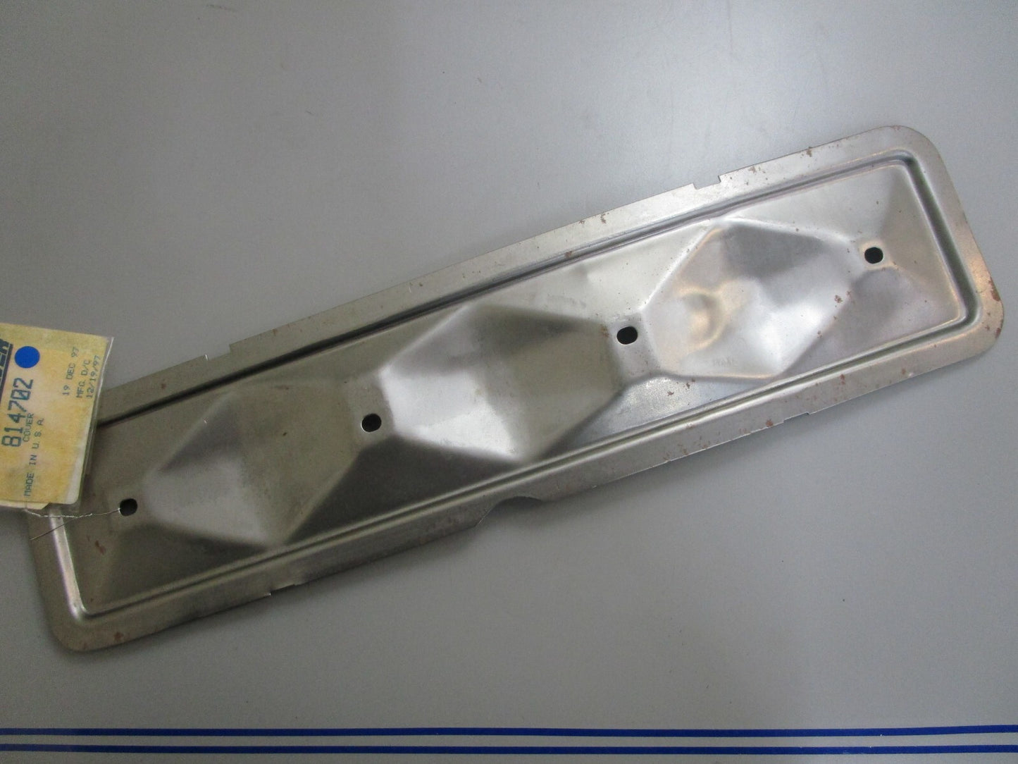 *NEW OEM* 0820 Mercury Quicksilver Cover 814702