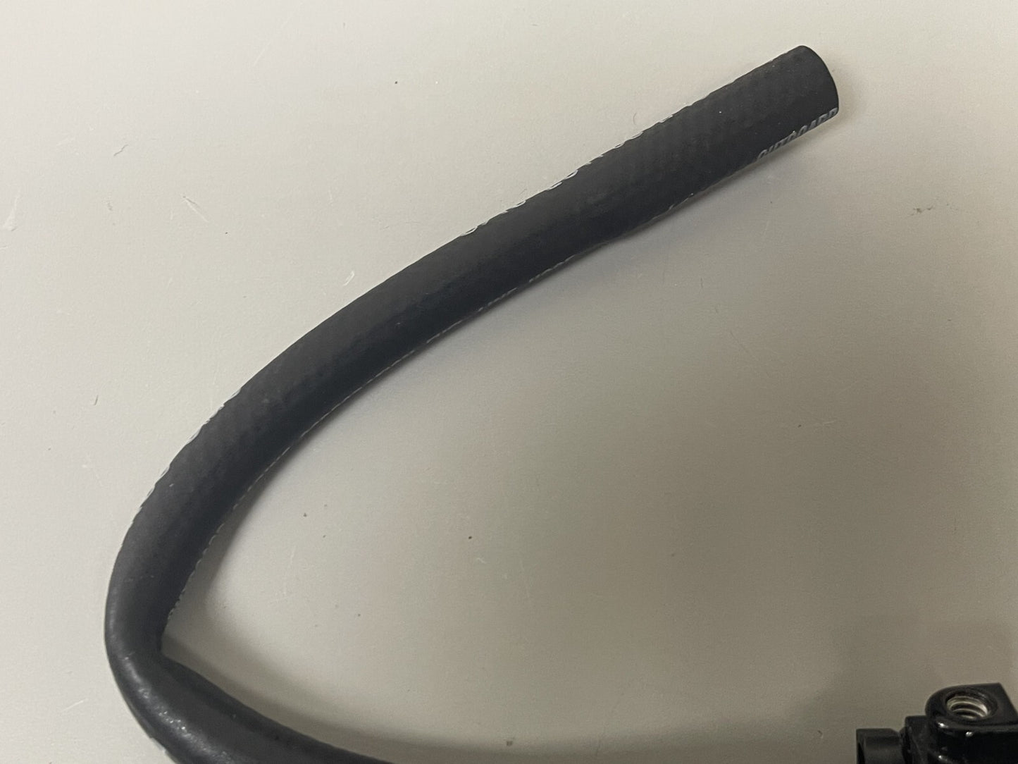 *NEW OEM* 0670 OMC Johnson Evinrude Fuel Hose Adapter 398339 0398339