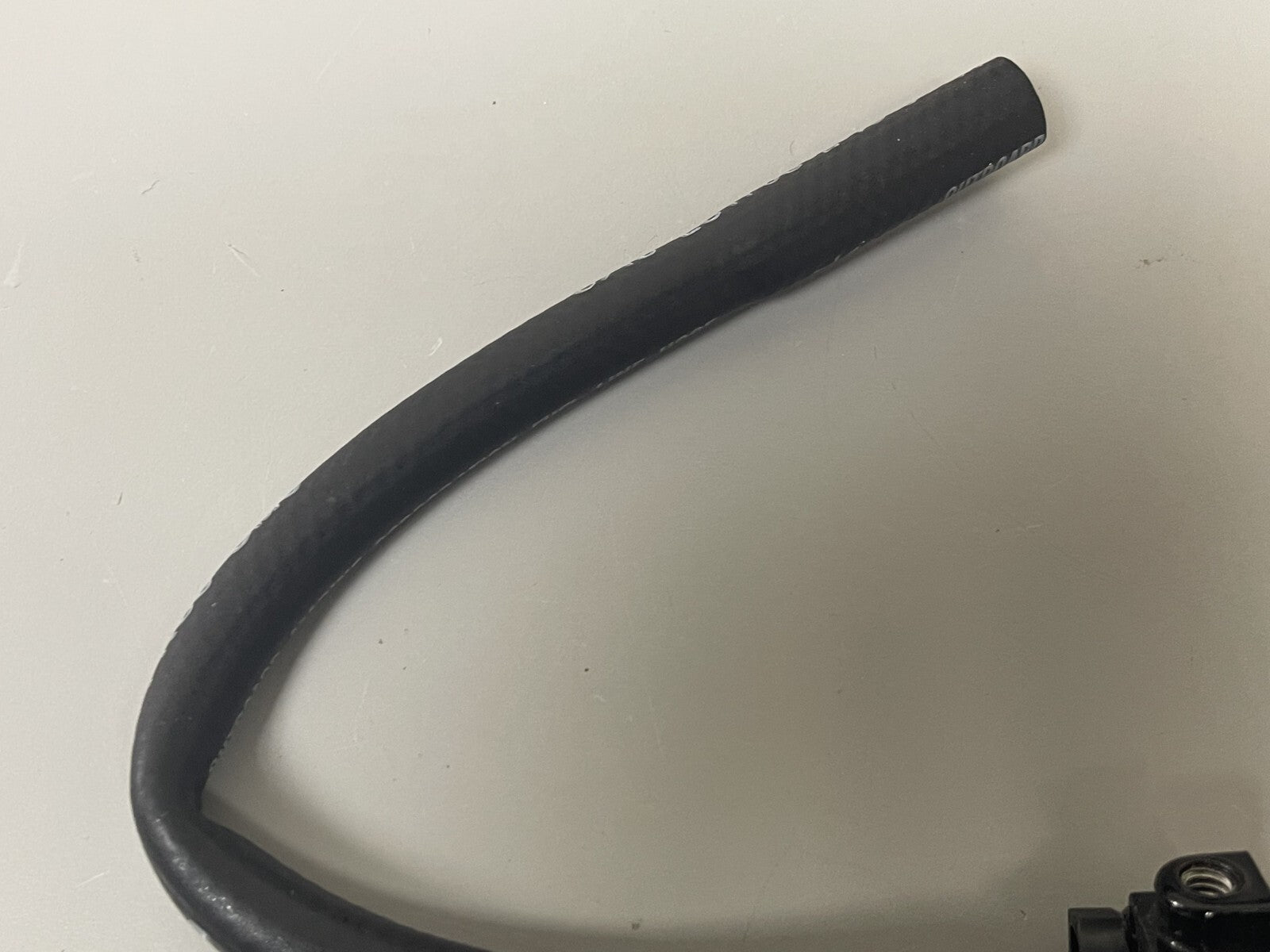 *NEW OEM* 0670 OMC Johnson Evinrude Fuel Hose Adapter 398339 0398339