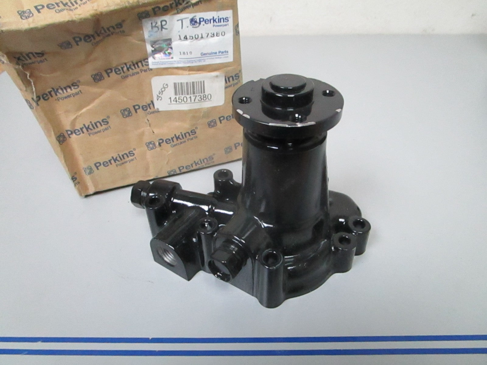*NEW OEM* 0720 Perkins Water Pump 145017380