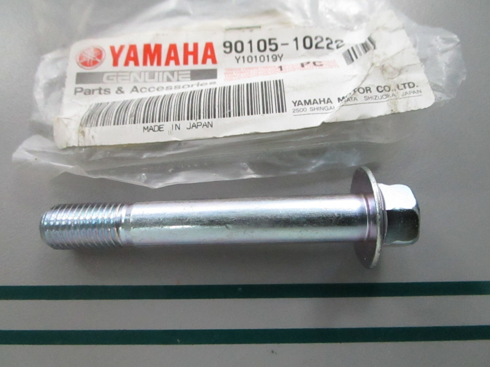 NEW OEM 90105-10222 Yamaha Flange Bolt 0810