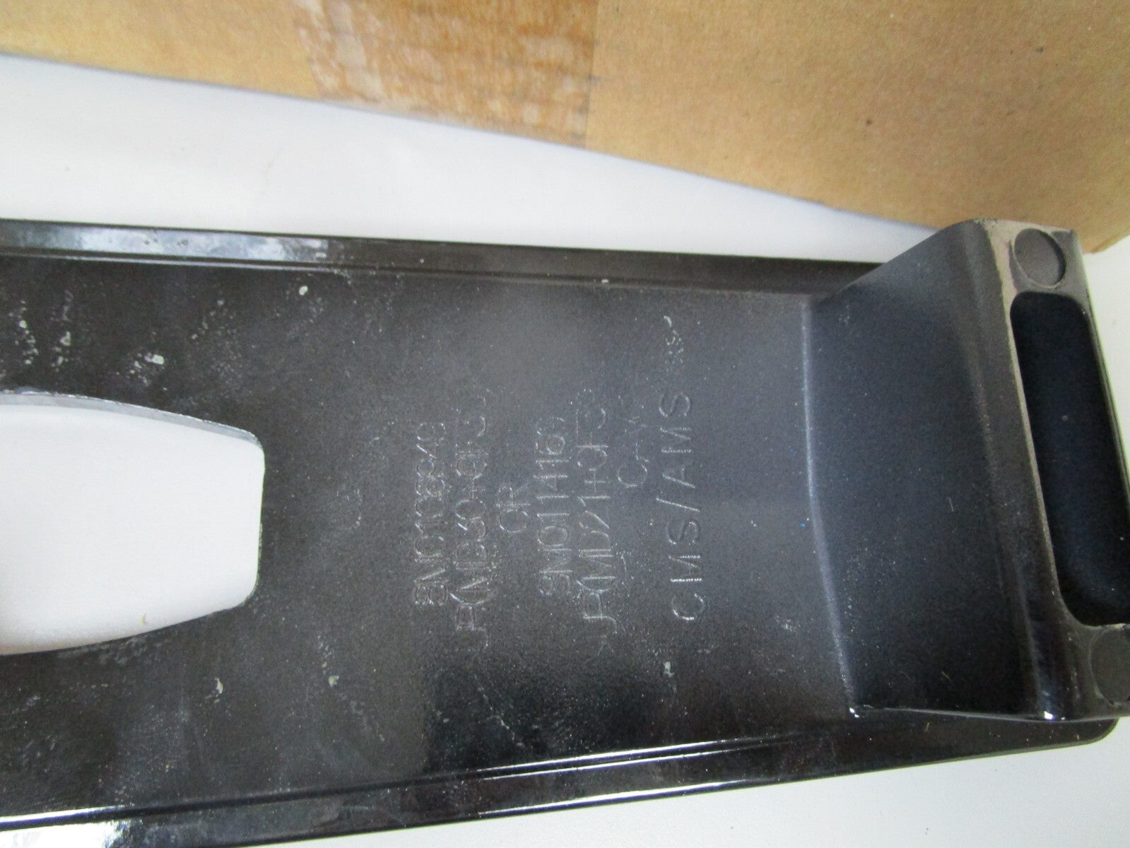 *NEW OEM* 0720 Mercury V8 V6 175 - 300 hp Warm Fusion Lower Rear Cowl 8M0142226