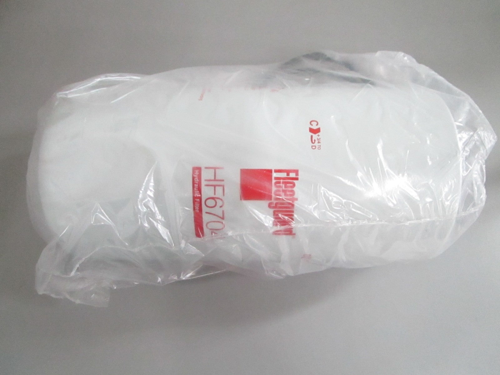 NEW OEM HF6704 Fleetguard Hydraulic Filter 0820