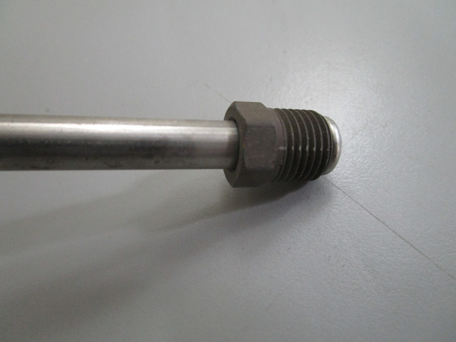 *NEW OEM* 0820 Volvo Penta Tube 3854104