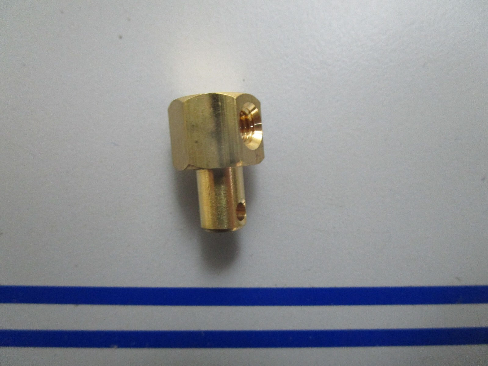 *NEW OEM* 0770 Volvo Penta Shift Cable End Cube 22336734